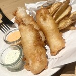 T-MARKET PUBLIC TABLE - 