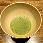 温石 - 店主が点てたお抹茶