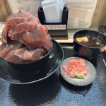 寿司屋 のだ - 特盛　マグロ丼