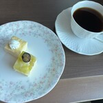 名古屋プリンスホテル スカイタワー - 食器はノリタケですね、名古屋ですから（シェールブランとキューティローズ）