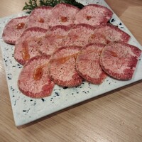 黒毛和牛焼肉 肉處 きっしゃん 西中島総本店 - 