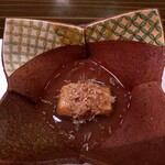 横鍋JAPAN - 海老芋の唐揚げと白トリュフ