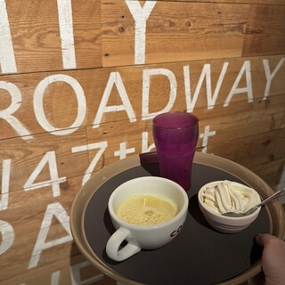 カラオケレインボー_0