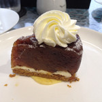 Bébé - タルトタタン