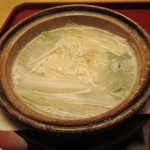 本湖月 - 小鍋　クエと湯葉