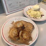 東京ギョーザスタンド ウーロン - 