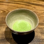 温石 - 大将の点てたお薄で、癒やしの時間の終幕です。
      ごちそうさまでした。