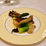 北島亭 - 2014.10 マナガツオのポワレ