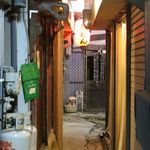 おとん - この奥です