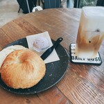 DAILY DOSE coffee shop - 