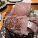 シハチ鮮魚店 - 