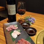 中目黒焼肉 登牛門 - 