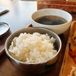 ヌンジャ食堂 - ご飯とスープ