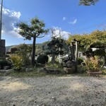 海潮路 - 店内から西側の庭を望む