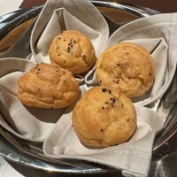 Benoit Alain Ducasse - グジェール