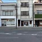 KUBEL'S COFFEE - 街並みに溶け込んでいます