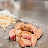 神戸牛 鉄板焼 リオ 大阪御堂筋店 - 