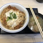 かつや - カツ丼、豚汁
