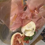 ミアスタンド - 