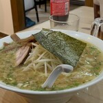 背油豚骨らぁ麺 仁家 - 