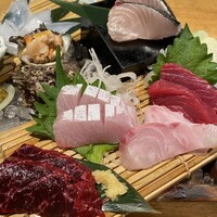 磯ぎよし 天神店 - 刺身盛り合わせ