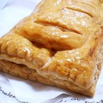 パティスリー かいと - 密入り紅玉りんごパイ（季節限定）