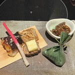 はれや別邸 - 生クラゲの釜揚げに、牛肉の包み