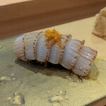 祇園鮨 琢 - 烏賊のからすみ乗せ