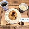 R Baker うめきたグリーンプレイス店