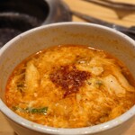 焼肉きんぐ  - 旨辛カルビスープ