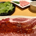 焼肉きんぐ  - 炙りすき焼きカルビ