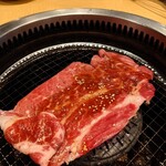 焼肉きんぐ  - 炙りすき焼きカルビ