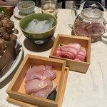 フォレスト・テーブル - 