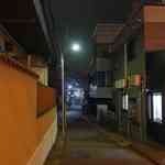 神楽坂おいしんぼ食堂 - 暗く細い奥の小路を進んでいき