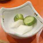 神楽坂おいしんぼ食堂 - 優しい塩気の漬物を食しつつ