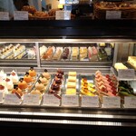 ドゥブルベ・ボレロ 守山本店 - 