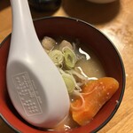 居酒屋 忠助  - もつ煮込み