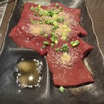 本格焼肉・もつ鍋 肉衛門 葛西店 - 