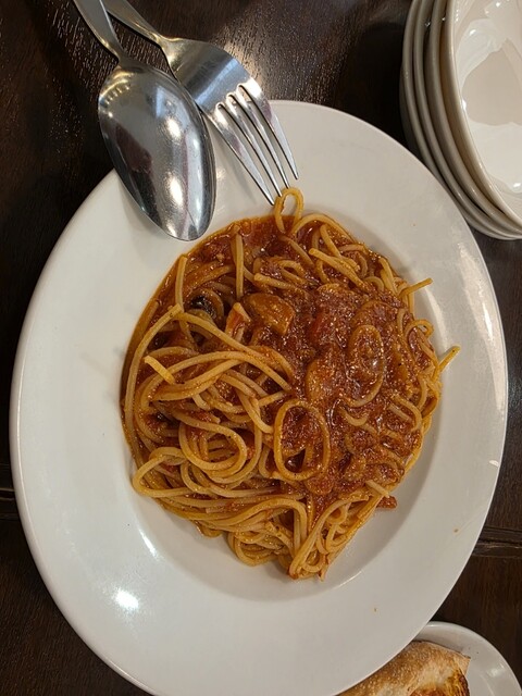 Italian Ryori Capricciosa Abenokyuzu Mo-Ru Ten