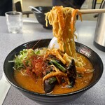 ラーメン専門 ひまわり - モルメン辛いの