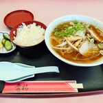 亀福食堂 - 2025年11月　ラーメンライス
