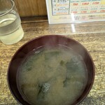 三品食堂 - 味噌汁(100円)