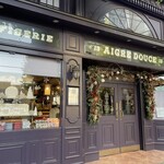 エーグルドゥース - 外観