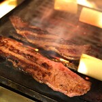 炭火焼 ゆうじ - 正肉(部位不明)