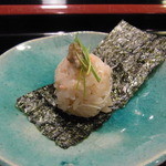 丸萬寿司 - 2014.11)握りはウニとカニでスタート