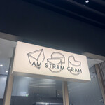 AM STRAM GRAM  - 