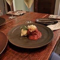 ワインとくつろぐ ツキアカリ - 