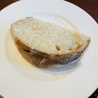 La vie - 手作りカンパーニュ　ソースでいただきました。