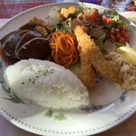 となりのれすとらん - Aランチ（ハンバーグ、エビフライ）