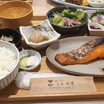 米と肴と とあ食堂 - 